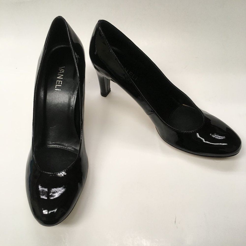 Vaneli 3" Heel Black Patent Leather 9.5N (89)